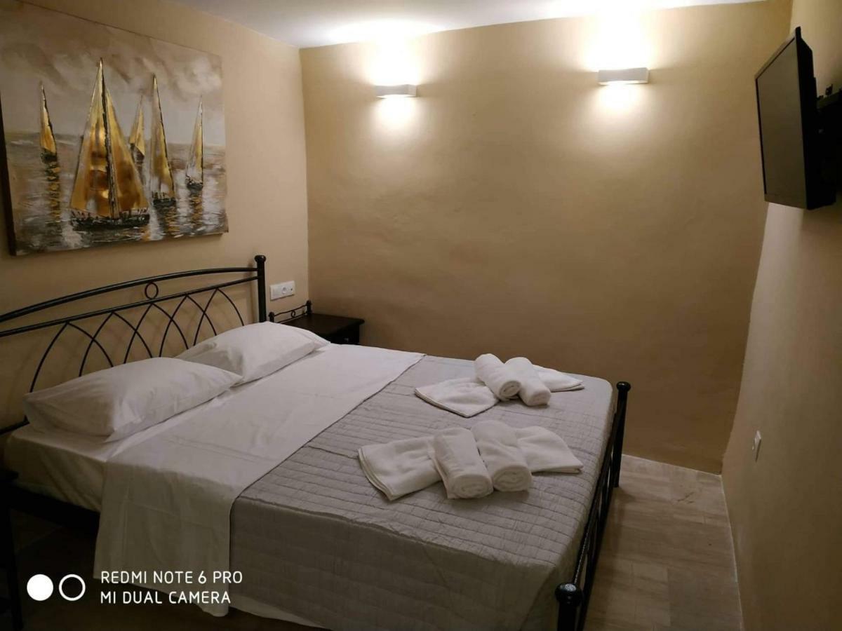 Kampanelia Village Suites Fira  Extérieur photo
