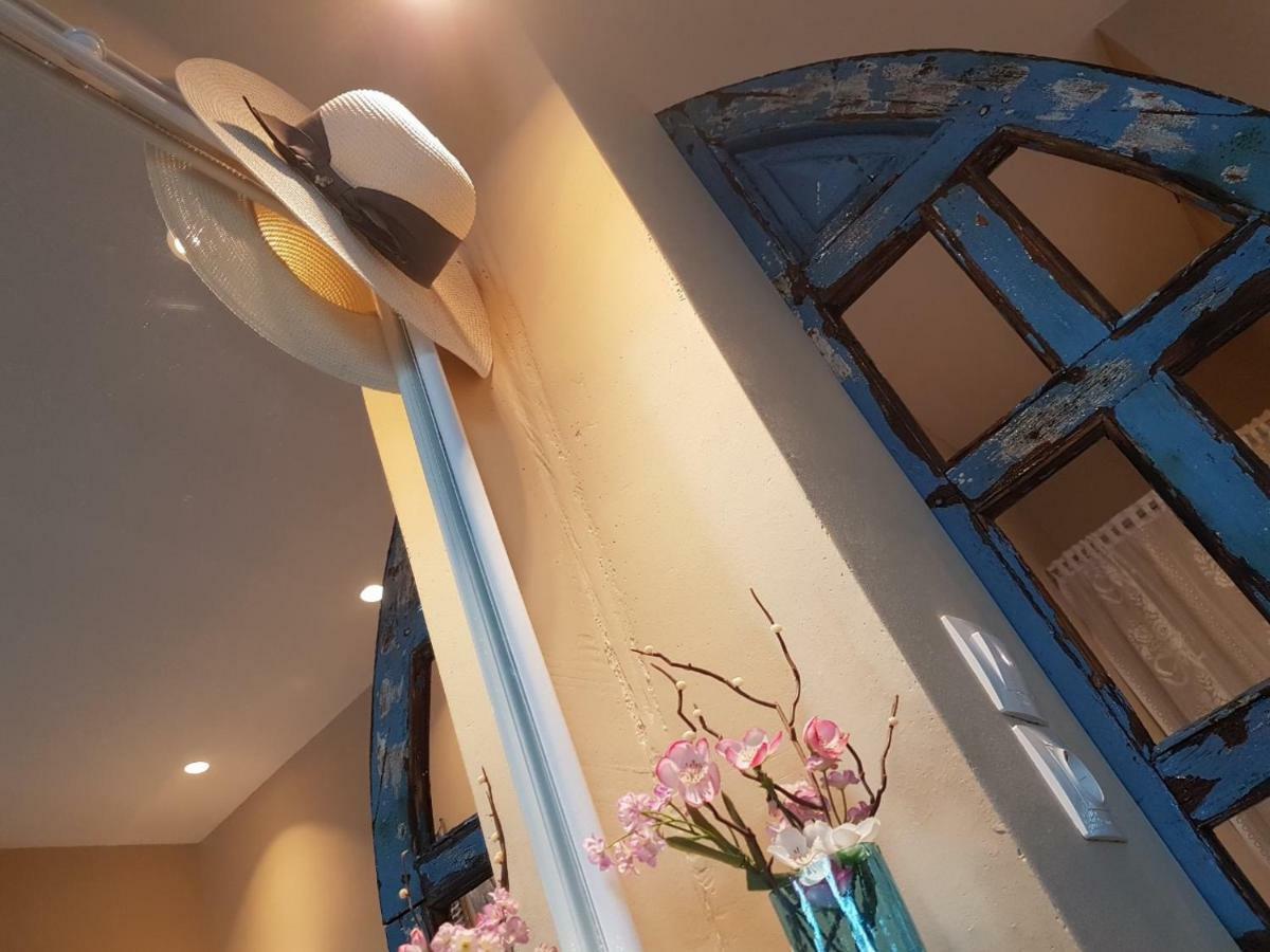 Kampanelia Village Suites Fira  Extérieur photo