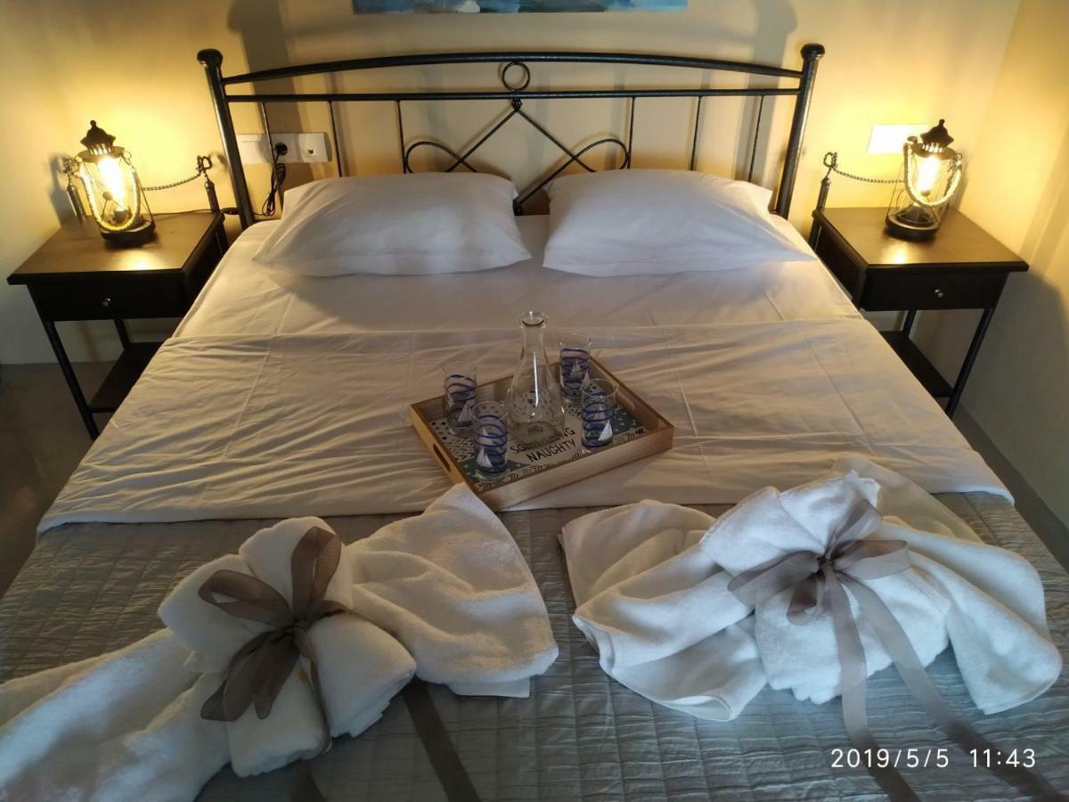 Kampanelia Village Suites Fira  Extérieur photo