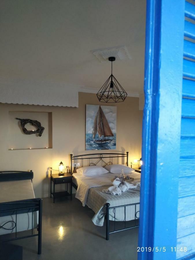 Kampanelia Village Suites Fira  Extérieur photo